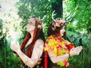 Early campaign Keyleth: Kay (@selkiestores) || Level 20 Keyleth: Stephanie (@tea.and.tails.cosplay)