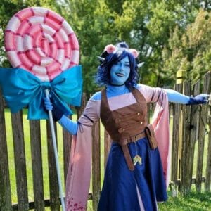 Jester Costume, Makeup, and Photography by Mia Clare @starryjester.cos (Instagram)