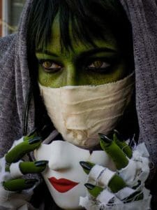 Nott Cosplay, Makeup, and Costume by Lavenderteaspoons || Photography by MenacingManatee