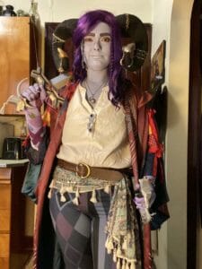 Mollymauk Cosplay by @dawnflare (Tiktok) || Molly's Coat by @nahjracreations (Instagram) || Sword Designs by DangerousLadies (Etsy)