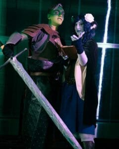 Jester Cosplay by @booksandballgowns || Fjord Cosplay by @kilohertz_cosplay || Photography by genewang_photography (Instagram)