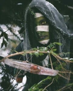 Nott Cosplay and Makeup by Helen @pastelbow.goblin (Instagram) || Crossbow by Alexej @immortalfirecosplay (Instagram) || Photography and Editing by Daniel @puejography (Instagram)