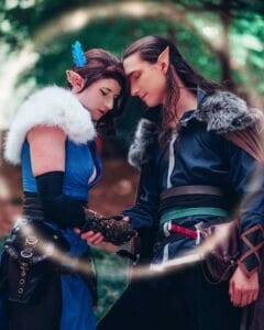 Vex'ahlia Cosplay and both Costumes by @Darkwavesurfcosplay || Vax'ildan Cosplay by @scoot_the_yoki || Photography by @amandaswansonphotography
