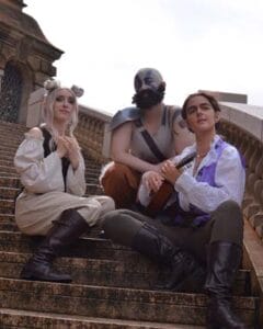 Grog Cosplay by @lionsheart_cosplay || Pike Cosplay by @firebird_cosplay || Scanlan Cosplay by @abendstern_cos || Photography by @adrianas_kreative_photos