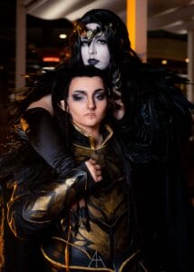 Matron of Ravens Cosplay by @genosgemgenson (Twitter) || Vax'ildan Cosplay by @anticlimaxi (Instagram/Twitter) || Photography by @antiherophotog (Twitter)