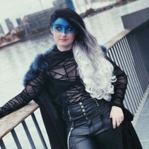 Yasha Cosplay by @venusologys (IG)